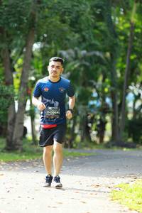 BIB: 0964
                            <button type="button" onclick="openModal(5132141)" class="btn btn-primary btn-sm float-right btn-popup" data-toggle="modal" data-target=".modal-high-quality">
                        <i class="fas fa-shopping-cart"></i> Add to Cart
                    </button>
                                            <button type="button" onclick="isThisMe(5132141, true)" class="btn btn-success btn-sm float-right btn-popup btn-isme hidden" data-toggle="tooltip" data-placement="bottom" title="นี่คือรูปของคุณใช่ไหม คลิกที่นี่เพื่อเอาเข้าอัลบั้ม">
                        <i class="fas fa-plus"></i> Add to album
                    </button>
                    <button type="button" onclick="isThisMe(5132141, false)" class="btn btn-warning btn-sm float-right btn-popup btn-isnotme hidden">
                        <i class="fas fa-ban"></i> Remove from album
                    </button>